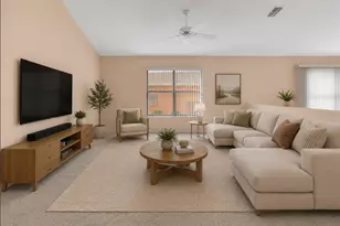 11103 Cherrywood Ct, Spring Hill, FL 34609 - Photo 9