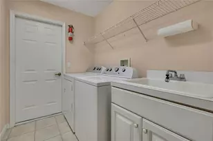 11103 Cherrywood Ct, Spring Hill, FL 34609 - Photo 33