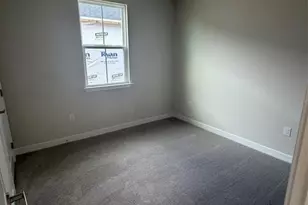 18740 Highland Dew St, Spring Hill, FL 34610 - Photo 11