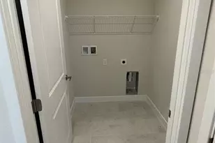 18740 Highland Dew St, Spring Hill, FL 34610 - Photo 13