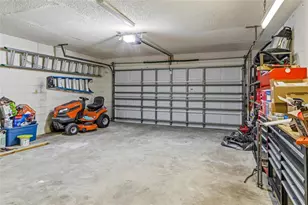 5262 Woodridge Ln, Spring Hill, FL 34609 - Photo 23