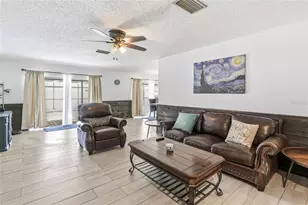5262 Woodridge Ln, Spring Hill, FL 34609 - Photo 7