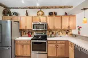 7307 Cleopatra Dr, Land O Lakes, FL 34637 - Photo 5