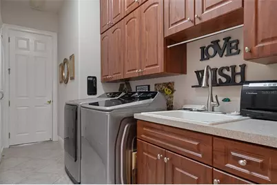 9224 Mississippi Run, Weeki Wachee, FL 34613 - Photo 51