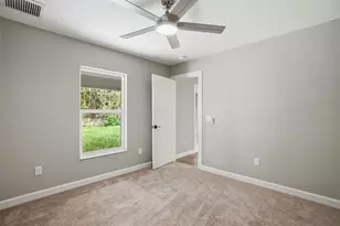 352 Garfield Ave, Masaryktown, FL 34604 - Photo 43