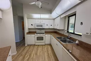 14078 Spring Hill Dr, Spring Hill, FL 34609 - Photo 5