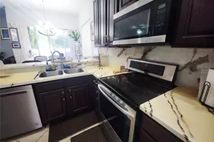8604 Tidal Breeze Dr, Riverview, FL 33569 - Photo 13
