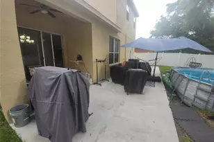 8604 Tidal Breeze Dr, Riverview, FL 33569 - Photo 7