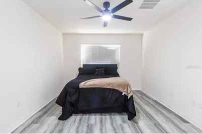 35830 Ellsworth Place, Zephyrhills, FL 33541 - Photo 23