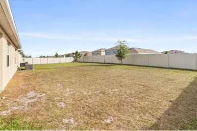 35830 Ellsworth Place, Zephyrhills, FL 33541 - Photo 5