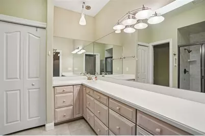 9011 Foxdale Lane, Spring Hill, FL 34608 - Photo 19