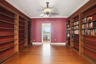 9011 Foxdale Ln, Spring Hill, FL 34608 - Photo 49