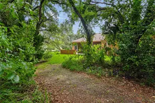 18915 Bascomb Ln, Hudson, FL 34667 - Photo 51