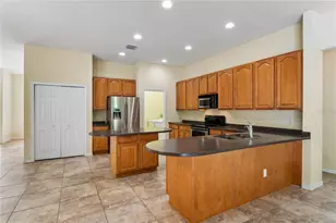 18915 Bascomb Ln, Hudson, FL 34667 - Photo 11