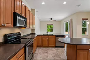 18915 Bascomb Ln, Hudson, FL 34667 - Photo 13