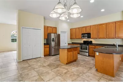 18915 Bascomb Lane, Hudson, FL 34667 - Photo 17