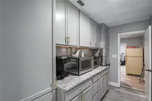 2044 Tunisia Ave, Spring Hill, FL 34609 - Photo 21
