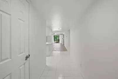 1200 Tarpon Woods Boulevard #Q4, Palm Harbor, FL 34685 - Photo 3
