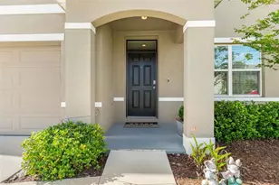 33567 Hamilton Hl Ln, Wesley Chapel, FL 33545 - Photo 7
