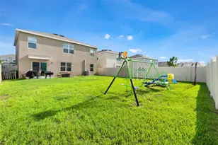 33567 Hamilton Hl Ln, Wesley Chapel, FL 33545 - Photo 7