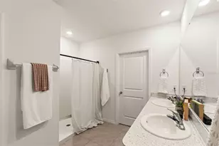 33567 Hamilton Hl Ln, Wesley Chapel, FL 33545 - Photo 37