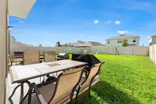 33567 Hamilton Hl Ln, Wesley Chapel, FL 33545 - Photo 21