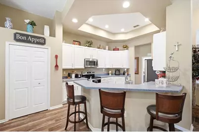 11407 Leeds Drive, Spring Hill, FL 34609 - Photo 13
