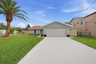 8331 St Marks Ct, Hudson, FL 34667 - Photo 5