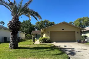7800 Fairlawn Dr, Hudson, FL 34667 - Photo 1