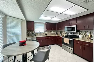 7800 Fairlawn Dr, Hudson, FL 34667 - Photo 15