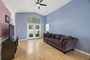 10903 New Brighton Ct, New Port Richey, FL 34654 - Photo 5