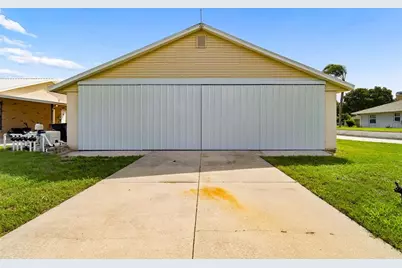 5150 Southwind Drive, Mulberry, FL 33860 - Photo 3