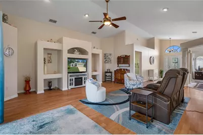306 Barrington Court, Spring Hill, FL 34609 - Photo 13