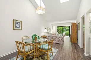 9218 Championship Ln, New Port Richey, FL 34655 - Photo 5