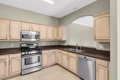 10121 Porch Street, New Port Richey, FL 34655 - Photo 11