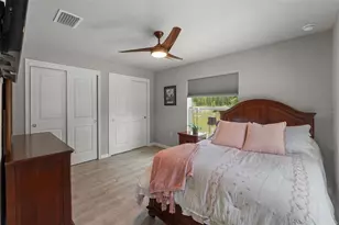 12182 Pioneer Ave, Weeki Wachee, FL 34614 - Photo 23