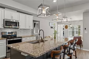 12182 Pioneer Ave, Weeki Wachee, FL 34614 - Photo 9