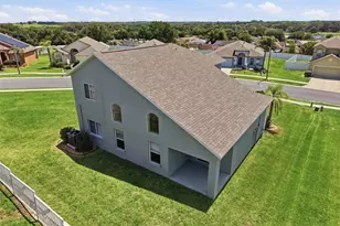7848 Merchantville Cir, Zephyrhills, FL 33540 - Photo 23