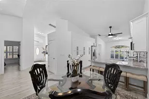 3051 Brookfield Ln, Clearwater, FL 33761 - Photo 9