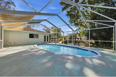 9116 Lakeview Drive, New Port Richey, FL 34654 - Photo 43