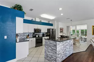 11413 Bloomington Ct, New Port Richey, FL 34654 - Photo 9