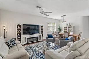 11413 Bloomington Ct, New Port Richey, FL 34654 - Photo 17