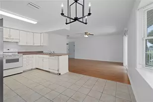 8134 Papaya St, Port Richey, FL 34668 - Photo 13