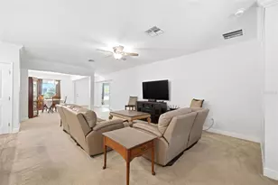 18296 Maberly Rd, Weeki Wachee, FL 34614 - Photo 17