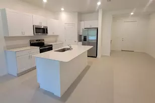 3328 Lapis Lk Dr, Zephyrhills, FL 33541 - Photo 3