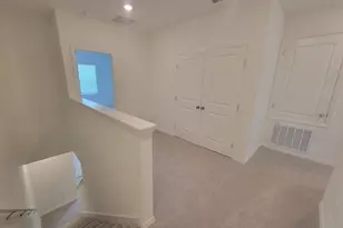 3328 Lapis Lk Dr, Zephyrhills, FL 33541 - Photo 11