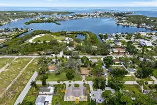 8128 Papaya St, Port Richey, FL 34668 - Photo 7