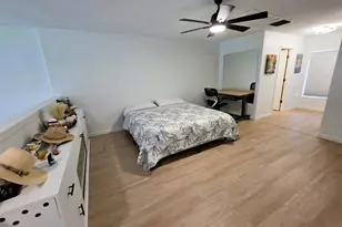 1761 Cupecoy Cir, Lutz, FL 33558 - Photo 29