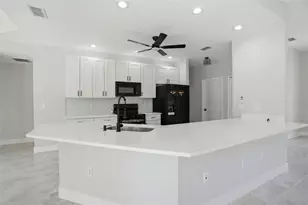 13339 Drayton Dr, Spring Hill, FL 34609 - Photo 15