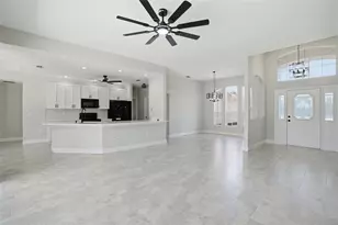 13339 Drayton Dr, Spring Hill, FL 34609 - Photo 11